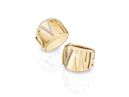 Divine Play Ring with Diamonds on V Online